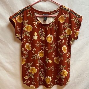 Bae City floral top